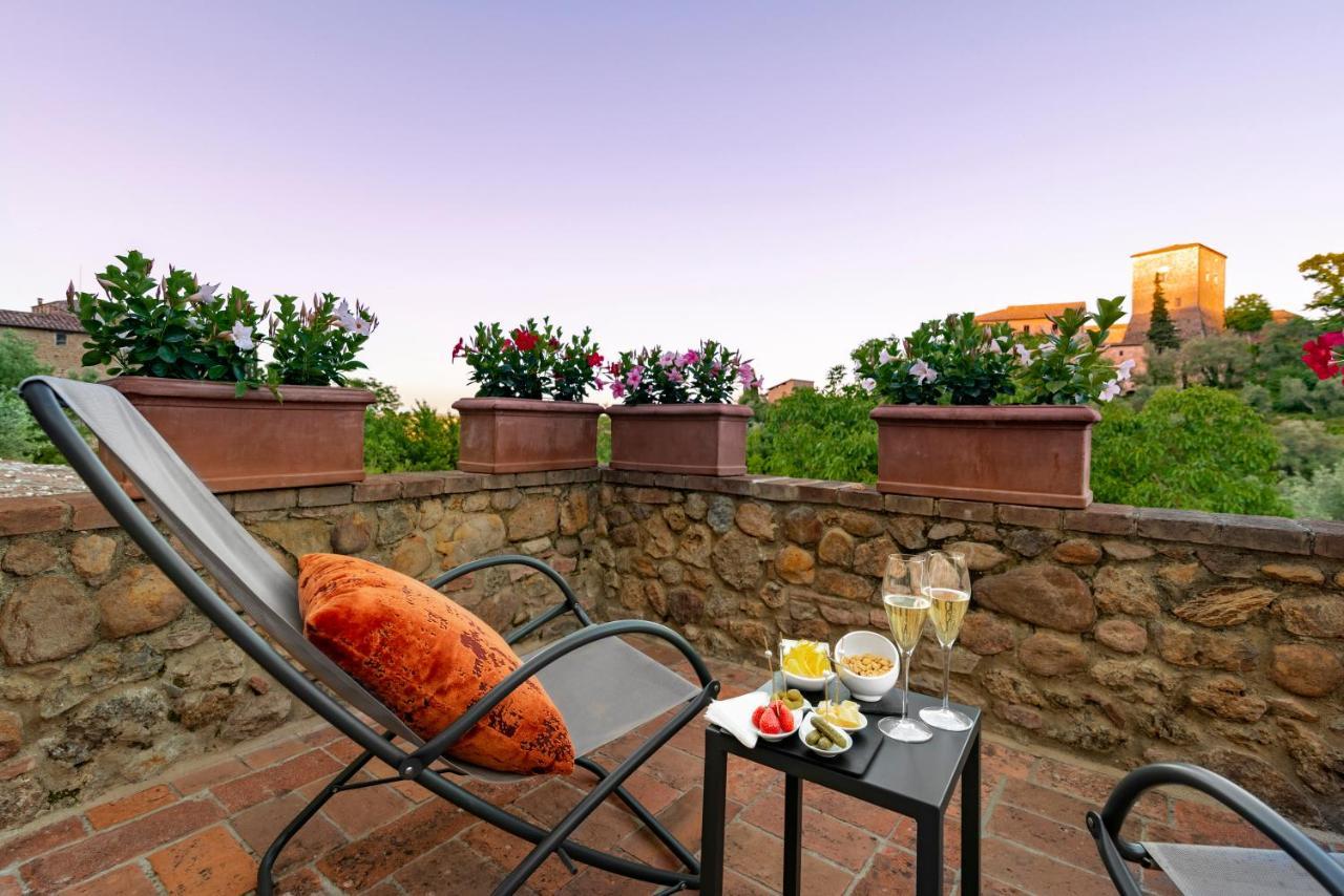 Relais Le Macine Di Stigliano Hotel Sovicille Kültér fotó
